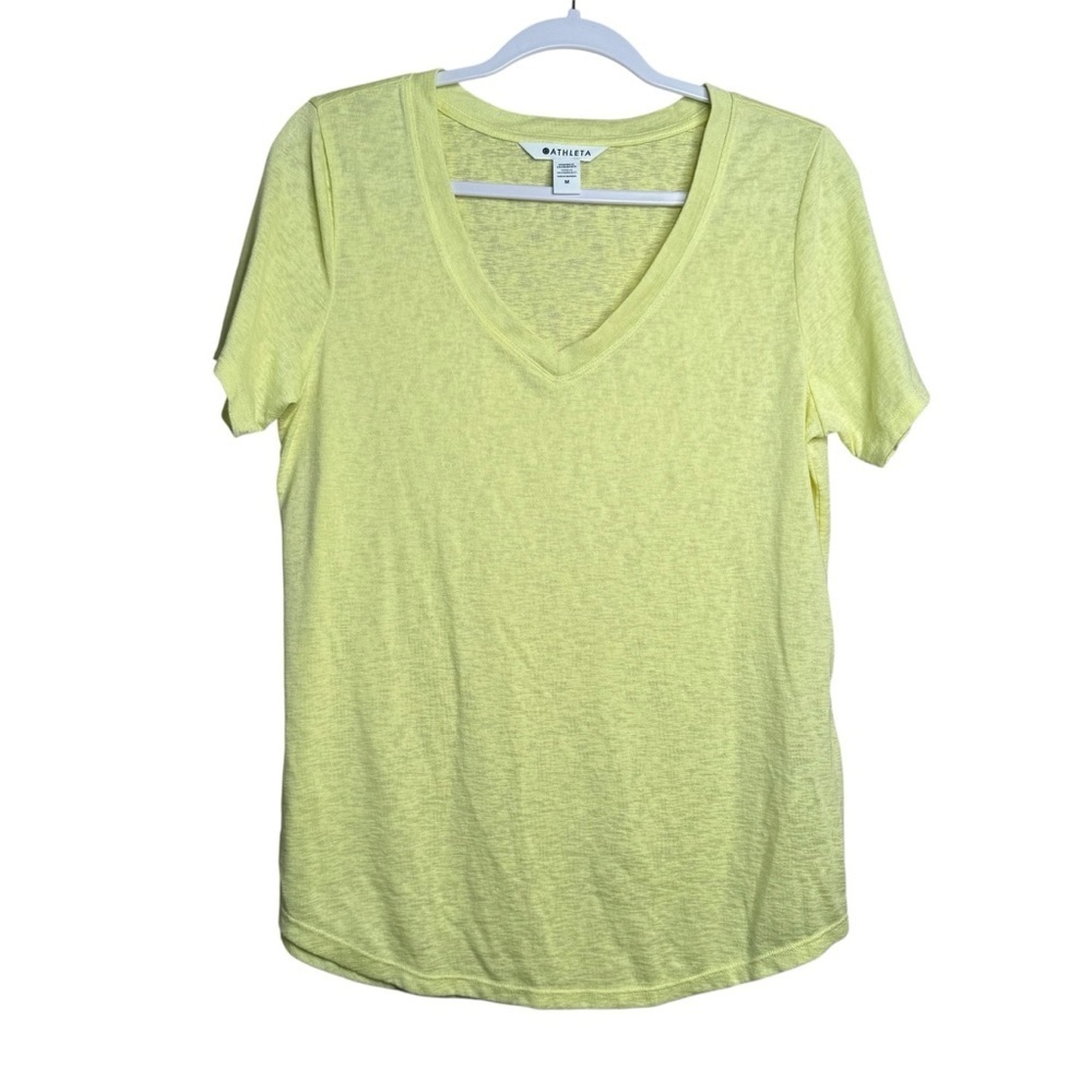 2024 Athleta Breezy Scoop V-Neck Tee size M lightweight Summer Yellow I26